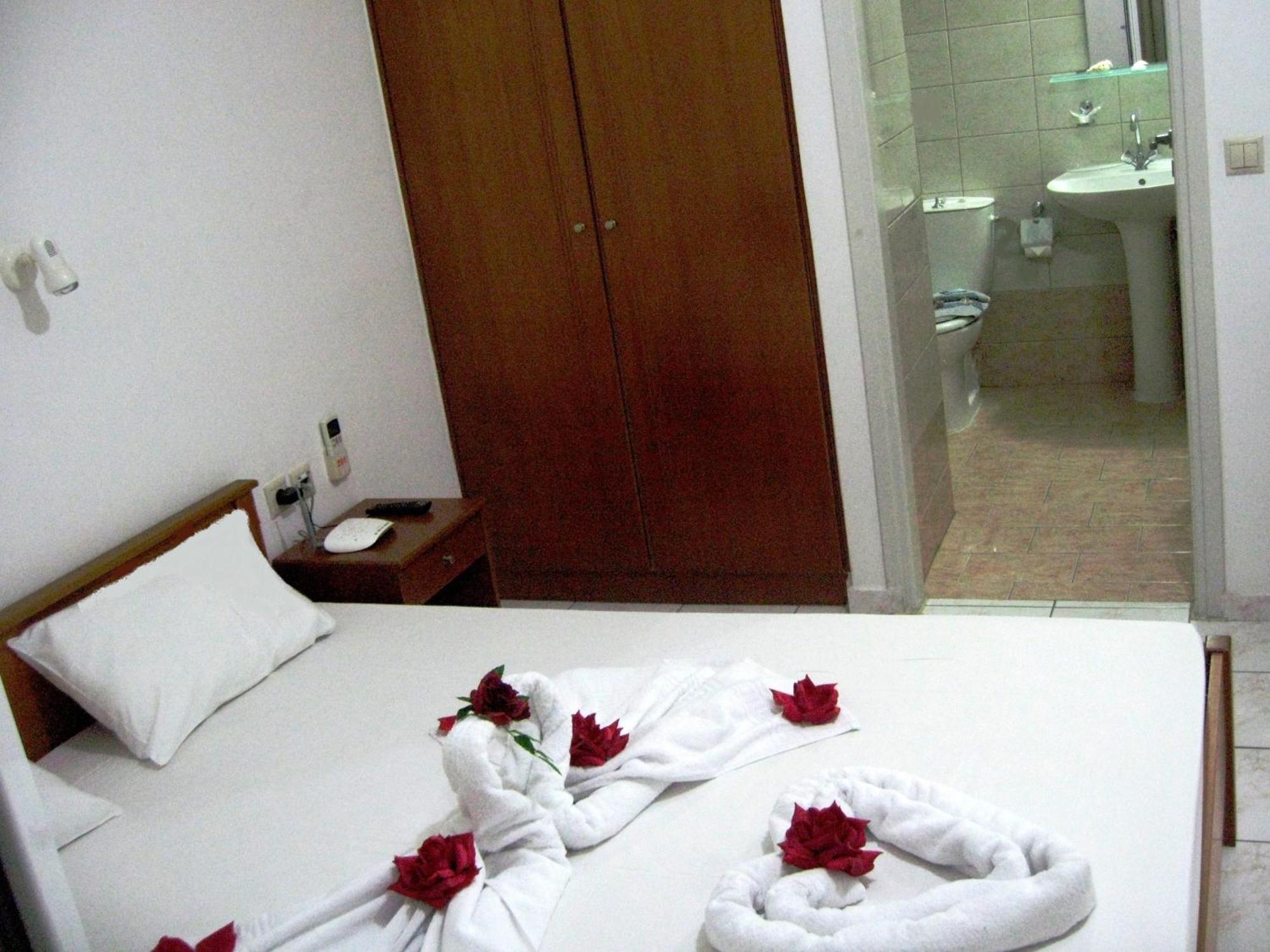Agia Marina Despina Studios الغرفة الصورة